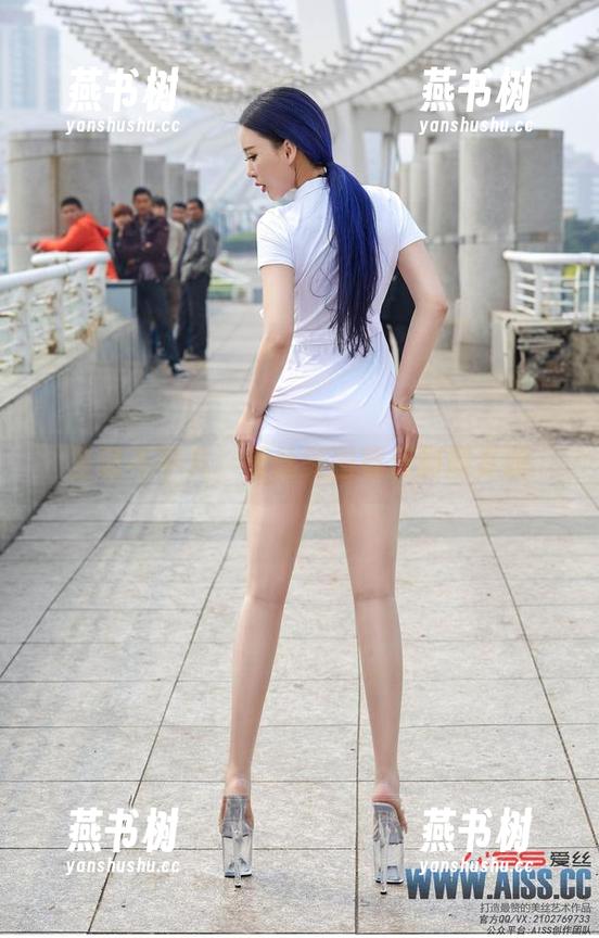 圣诞不平凡，爱丝美图载着驯鹿奔跑