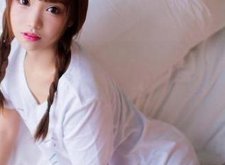 GIRLT果团网 – 高清办公室，陈雅漫的“加班”新姿势分享