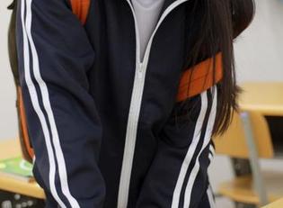 MFStar模范学院 – 这不是标准的办公风，唐琪儿Beauty的办公室写真你认吗？