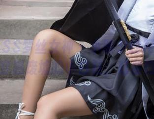 MSLASS梦丝女神 – 小除夕的网盘更新：穿越废墟的小白鞋，赶紧约！