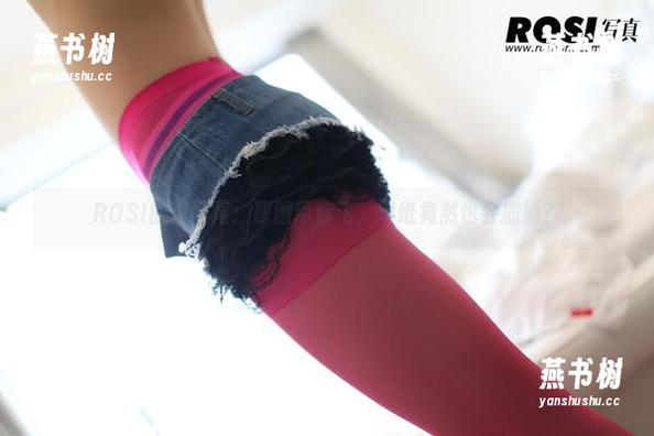ROSI的双马尾：原图带你飞，壁纸竟然也会撒娇？