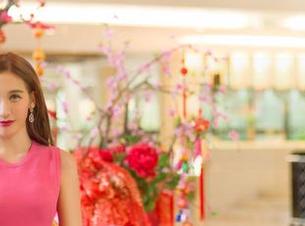 TGOD推女神 – 当战姝羽穿上那套装，拍照也特别自然而已