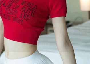UGirls尤果网 – 于梓馨的夏天，大热天的图片让我先流口水，原图带来的惬意我追不够。