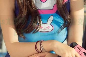 UGirls尤果网 – 萌汉药baby的女仆？别眨眼，画面高清来袭