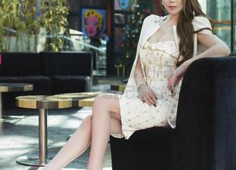 UGirls尤果网 – 看看陈雅漫的这套女仆画像：这一秒想当主子，下一秒又想自己体会体会！