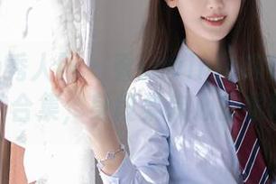 Xiuren秀人网 – 看Lavinia肉肉兔女郎私拍合集，身段柔软心却很硬！