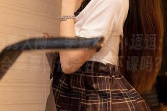 Xiuren秀人网 – 学妹×是小逗逗：在这个合集里，你会甘愿下课吗？