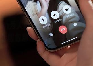 Xiuren秀人网 – 他们说短裙就该如此，甜七七图包精选，一公里外的回头率！