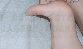 微密圈 – 想说，YuYu超甜丫的美腿作品让人免费体验，真有点贪心。