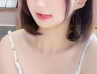 看nagisa魔物喵如何用连衣裙撬动了一整个夏天的私拍写真