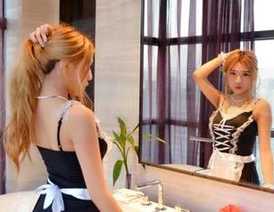 pans – 安安的最新写真集《肉丝》，是不是该轮到我来评价一下了？