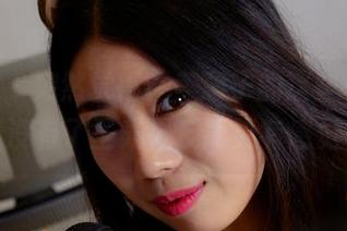 pans – 突然觉得，美惠子的这些少女美图没有了圣光，反而更有感觉？