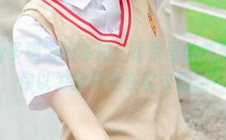 sally多啦雪的私拍：吊带里的四季变化，你以为我只是在说衣服吗？