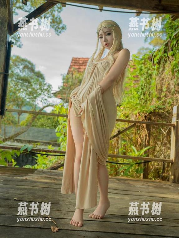 yuuhui玉汇：穿上红裙的奇幻旅程——你想看的写真，点进来吧！