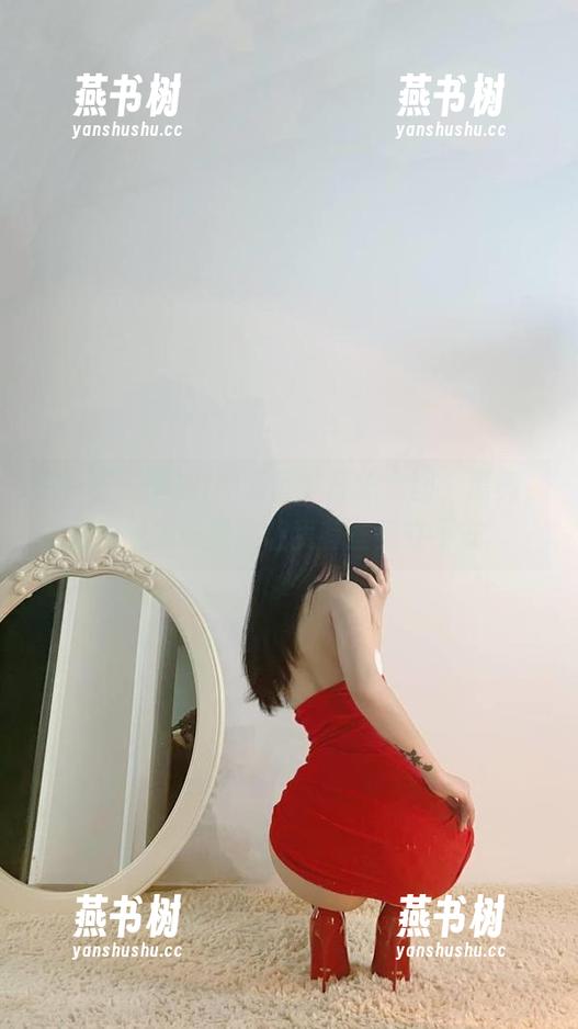 微密圈 - 俏妞t的万圣节最新套图，漂亮，但这气氛…竟然让我有些坐立不安。