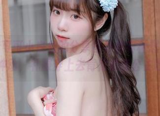 每次看可可小白兔的分享图包都有种想要变身的冲动，礼服穿上去肯定秒变公主吧！
