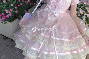妖君白研说她这组奶牛美图图包比鲜奶还滑！
