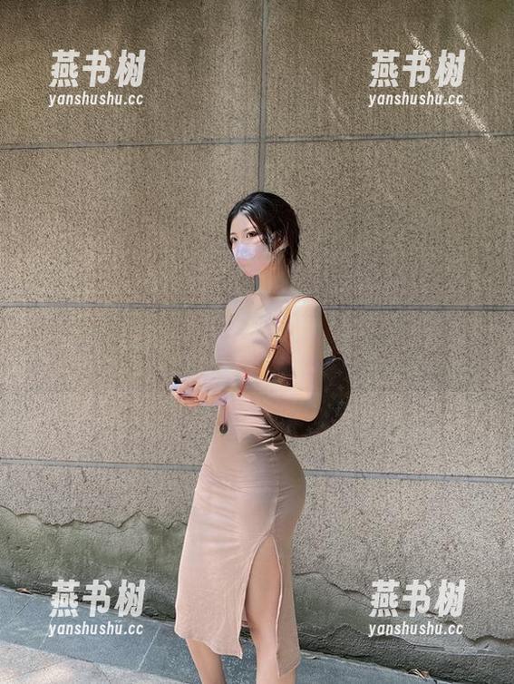 微密圈 - 妮是老虎在线车间：牛仔裤原图，快随便看点什么吧！