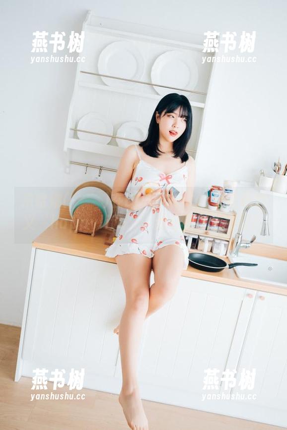 宋哈娜(송하나)在DJAWA-Cos里轻松定义‘happylife’，我也是想这样啊！
