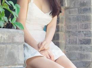 尤果网 – 短裙上线，一场夏乔的无圣光秀：我悄悄捂住嘴，生怕啊！