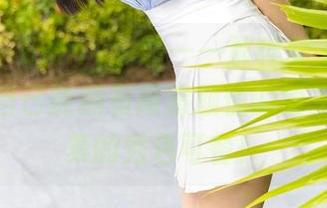 尤蜜荟 – Emily尹菲——那种穿上粉色让人相信自己能拥有高清颜值的博主，作品集的秀色可餐！