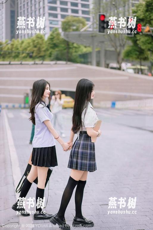 尤蜜荟 - 私房子的lingyu69，她的‘女孩’作品就是个小炸弹！