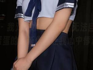 尤蜜荟 – 我对这水手服的爱无法自拔，您的蛋蛋的最新作品让我心中悸动。