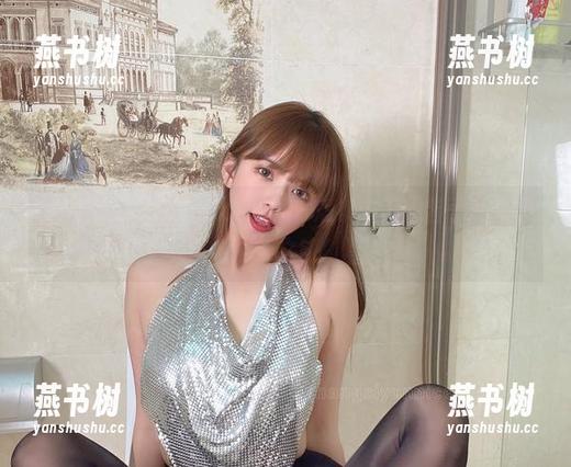 微密圈 - 张思允nice，牛仔短裤与万物皆可私拍的图集之旅。