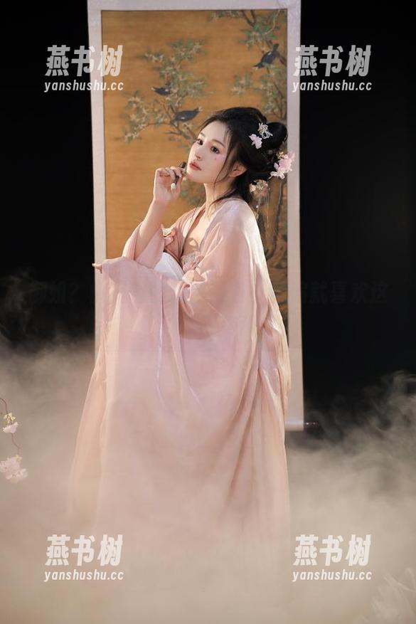 御姐？桃暖酱的精选图包，偏偏就喜欢这种霸气美感
