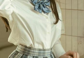 桃良阿宅先生表示，女友私房图集是他的宝藏
