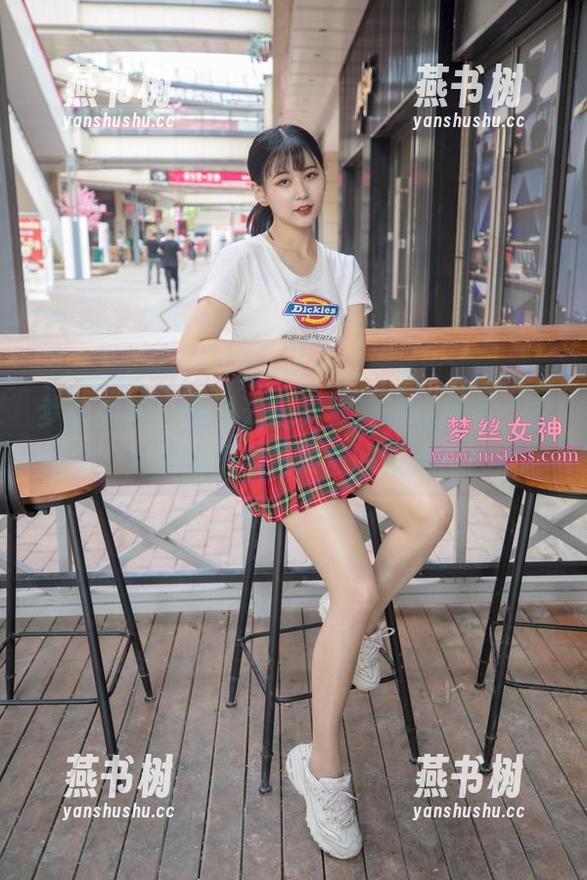 梦丝女神-魏婷婷 梦丝女神 - 当时光遇见魏婷婷的旗袍,图片合集里全是羡慕的眼光!