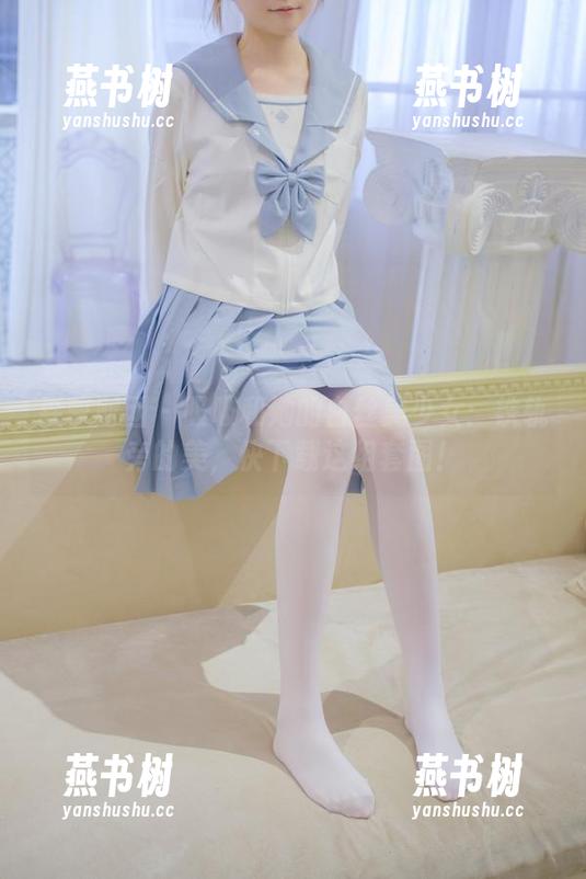 森萝财团-吸吸 森萝财团 - 吸吸和她的白丝美少女:铁轨旁的美,快下载这组套图!