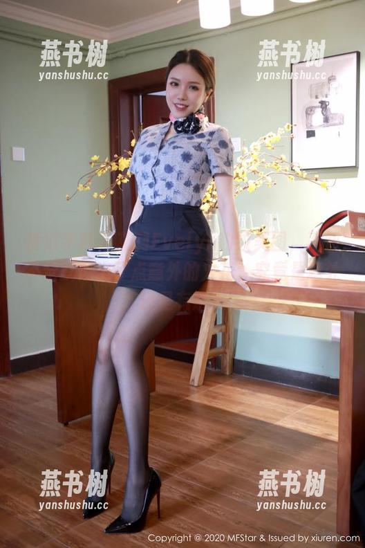 模范学院 - 艾莉Evelyn豹纹美图，不知不觉就熬出了点意外的火花，究竟是意外还是有意？