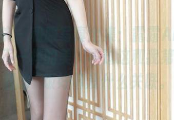 模范学院 – 和服写真全集：露露Andrea展现了不一样的美，不过这和我第一次看到的丼饭好像没什么关联。