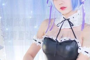 丝袜从未如此抓眼，洛丽塔大哥的资源图包简直让人想多看几眼。