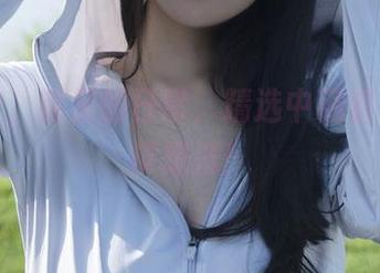 浅安安，裸足的日常，精选中藏着点点俏皮想法！