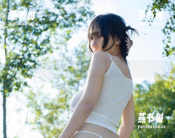 墙上的风景也太青涩，浅安安的高清壁纸成了新宠