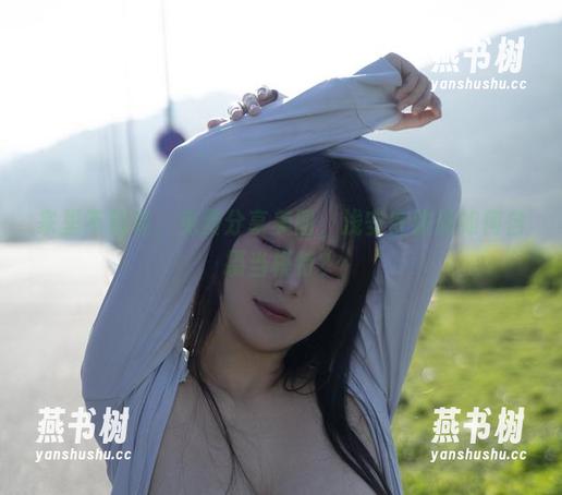 家里不藏私，免费分享美图，浅安安教你如何自摄当模特？