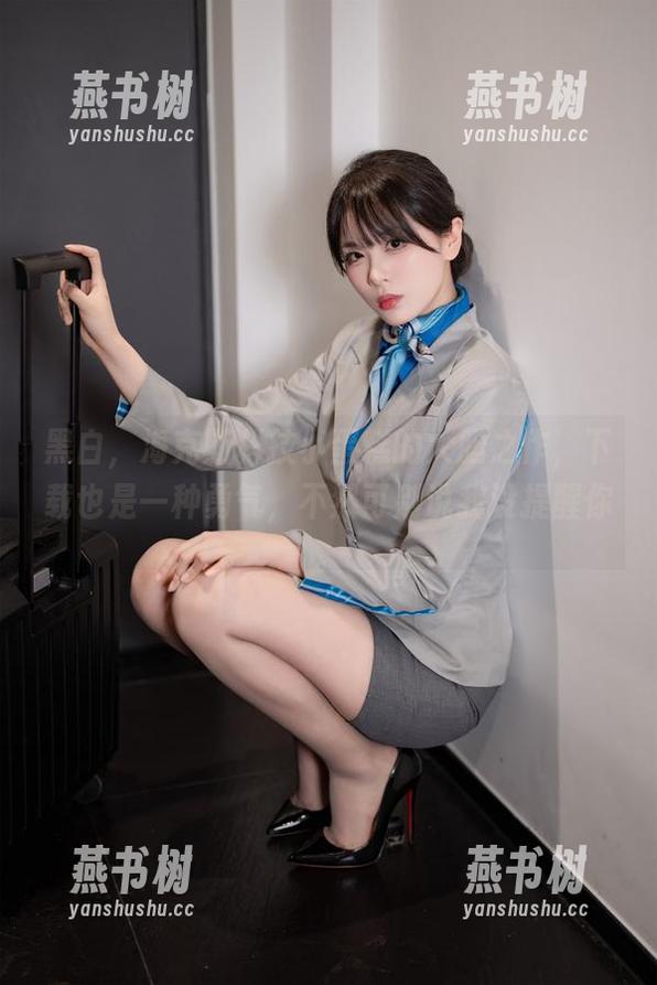 黑白，海克斯科技小蛋糕的大胆之作，下载也是一种勇气，不然可别说我没提醒你。