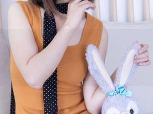 物恋传媒 – 小飞写真新鲜更新，快来欣赏这些出众的美腿美态！