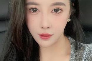 微密圈 – 我就问一句，猪小七的御姐美图，下载下来有没有人敢保证看了一次就停得下来？