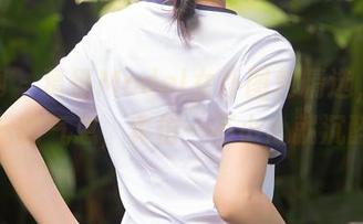 秀人网 – 葛征Model女仆图包精选，带着点轻松的气息，真怕一不小心就沉醉了。