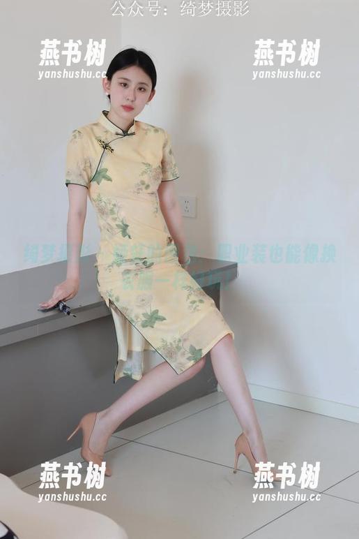 绮梦摄影-娅轩 绮梦摄影 - 娅轩的图包:职业装也能像换衣服一样好玩!