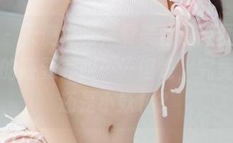 菠萝社 – 天使降临，夏美酱最新图包，比我梦里的还要养眼……但是，究竟是天使还是小妖精？