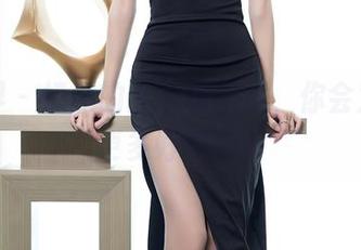 语画界 – 奶瓶的连衣裙图集，你会对衣服更多好奇吧？