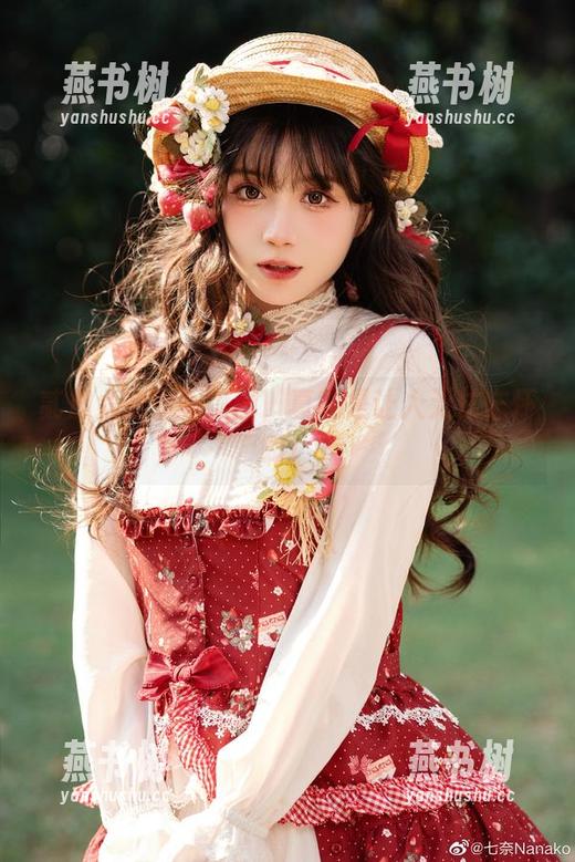 贰加六的制服美图，真的是让人无法忘怀啊！