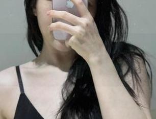 微密圈 – 铁锤姐姐校服大片，直接从图库下载，保证让你意想不到！