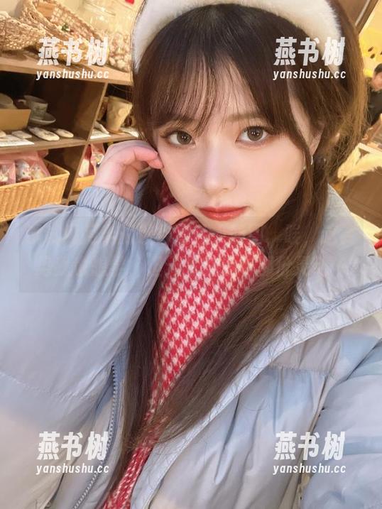 试试闪月半的涉谷凛私人原图，唉，这姿势我也想学，但天生就没有那份灵动…