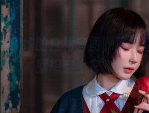 阿包也是兔娘的白裙套图，下载后不小心就想穿上它？