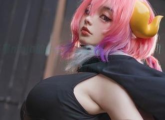 这组阿寨寨ninja的cos图集让我想到了童年，肉肉大白兔，情怀满满啊！